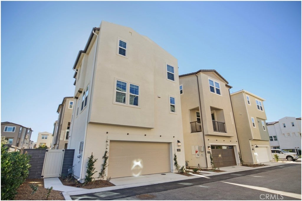 Photo of Listing #OC26007778