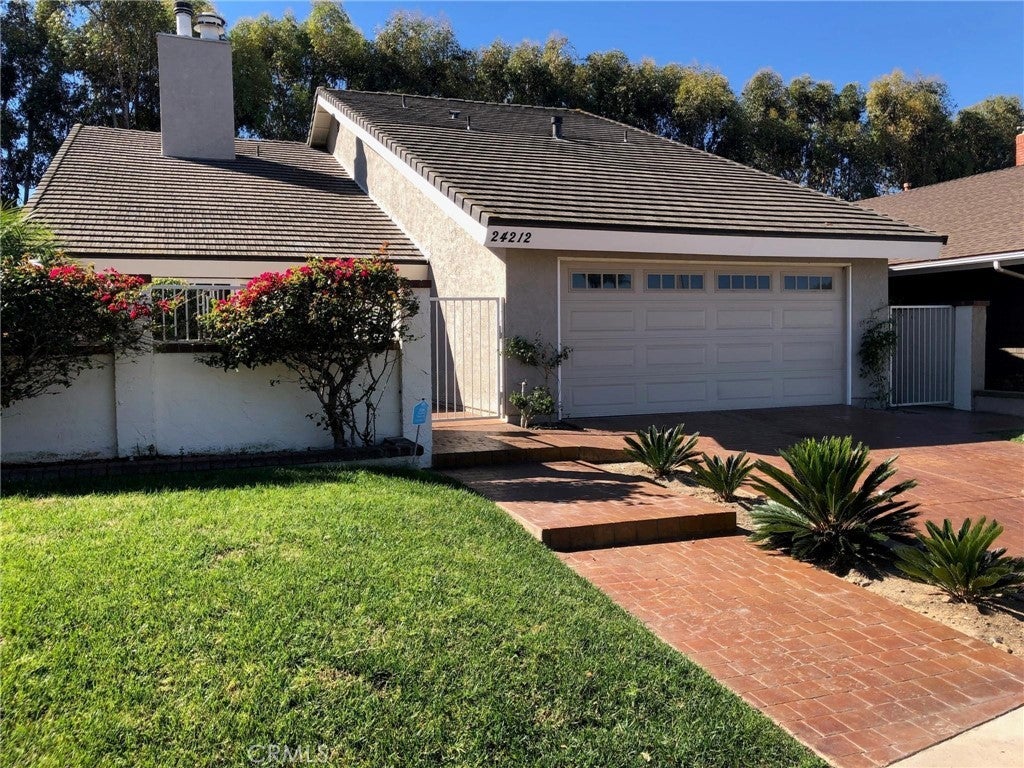 Photo of Listing #OC26010737