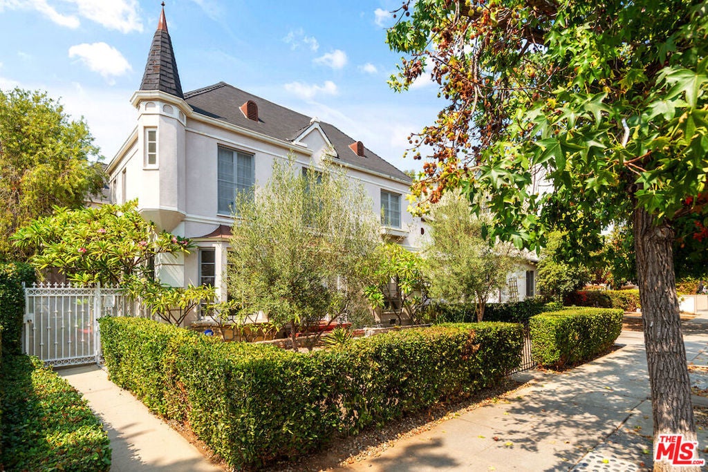 Photo of Listing #26638889