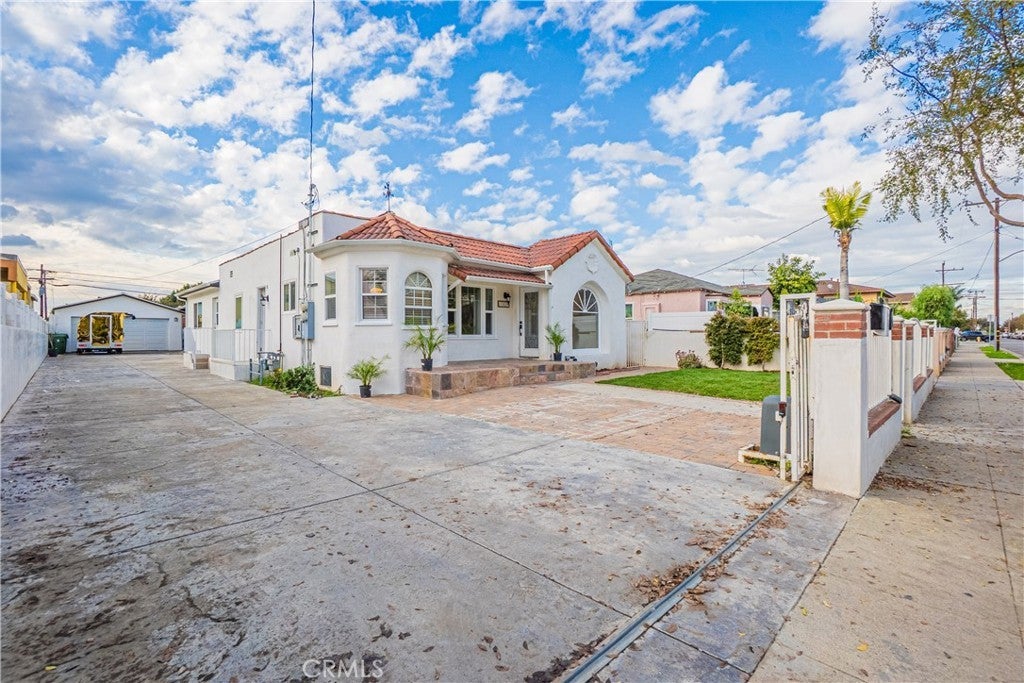 Photo of Listing #SB26010730