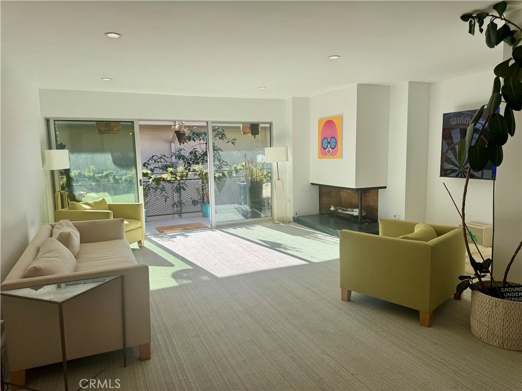 Photo of Listing #SB26011232