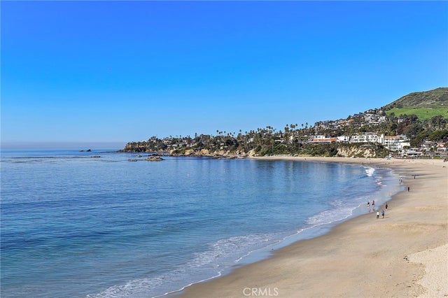 609 Sleepy Hollow Lane # 15, Laguna Beach.