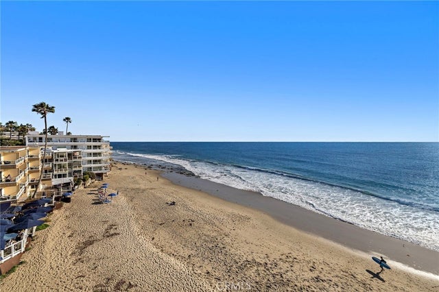 609 Sleepy Hollow Lane # 18, Laguna Beach.