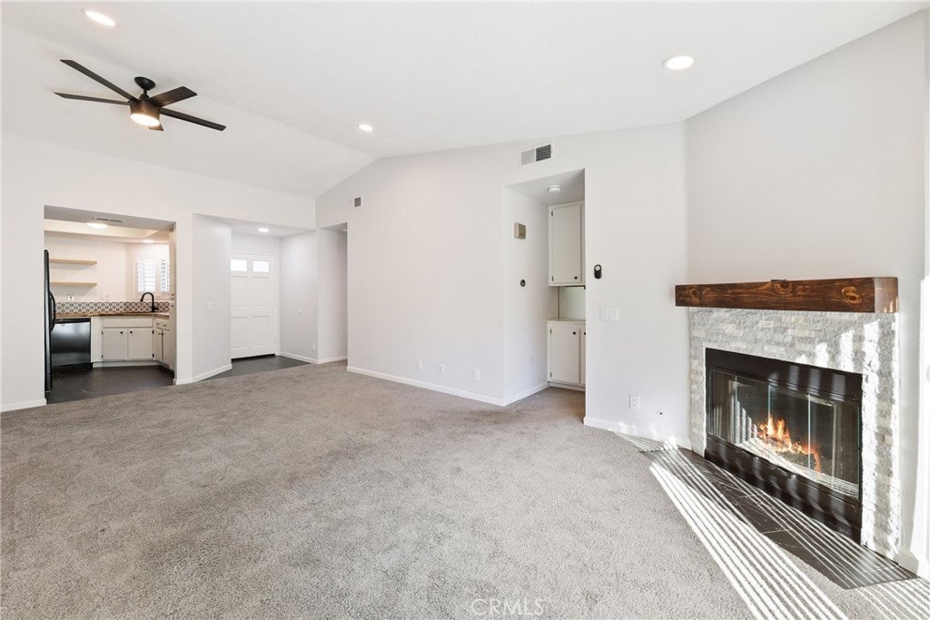 Photo of Listing #OC26011737