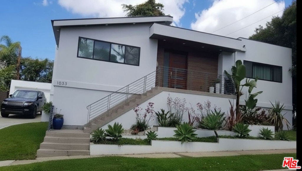 Photo of Listing #26636589