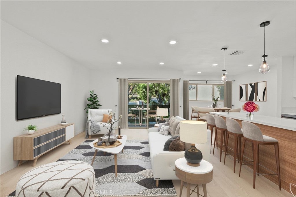 Photo of Listing #SR26011849