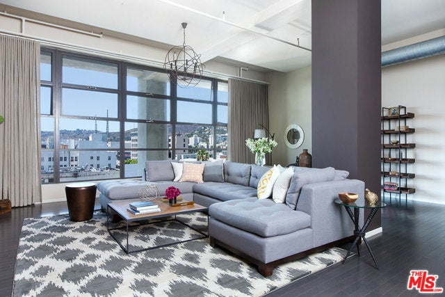 Photo of Listing #26639265