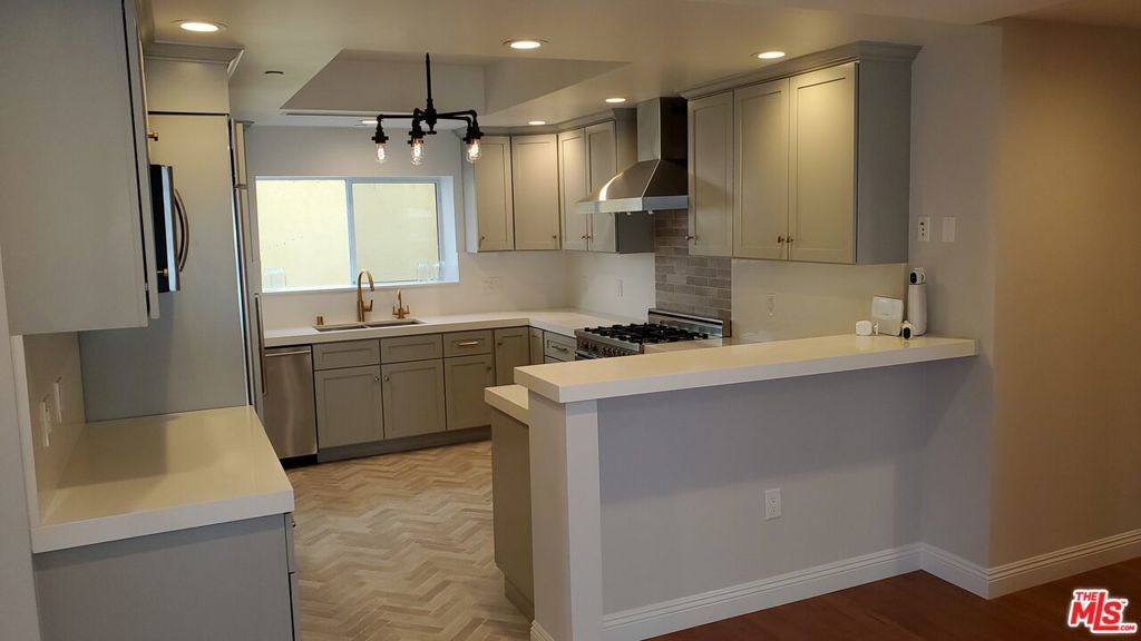 Photo of Listing #25629209