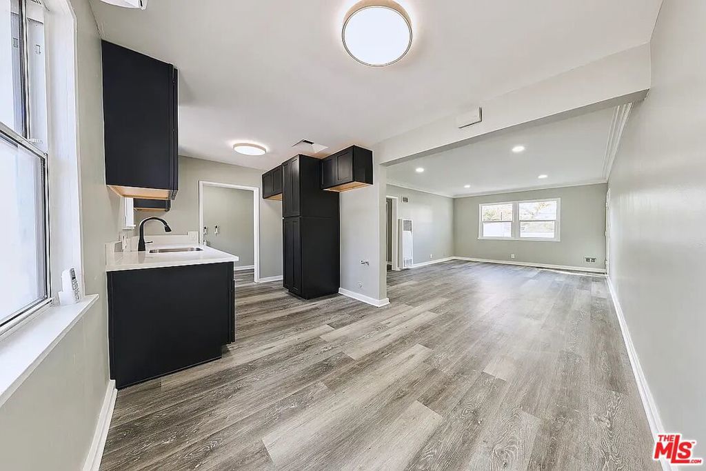 Photo of Listing #26640159