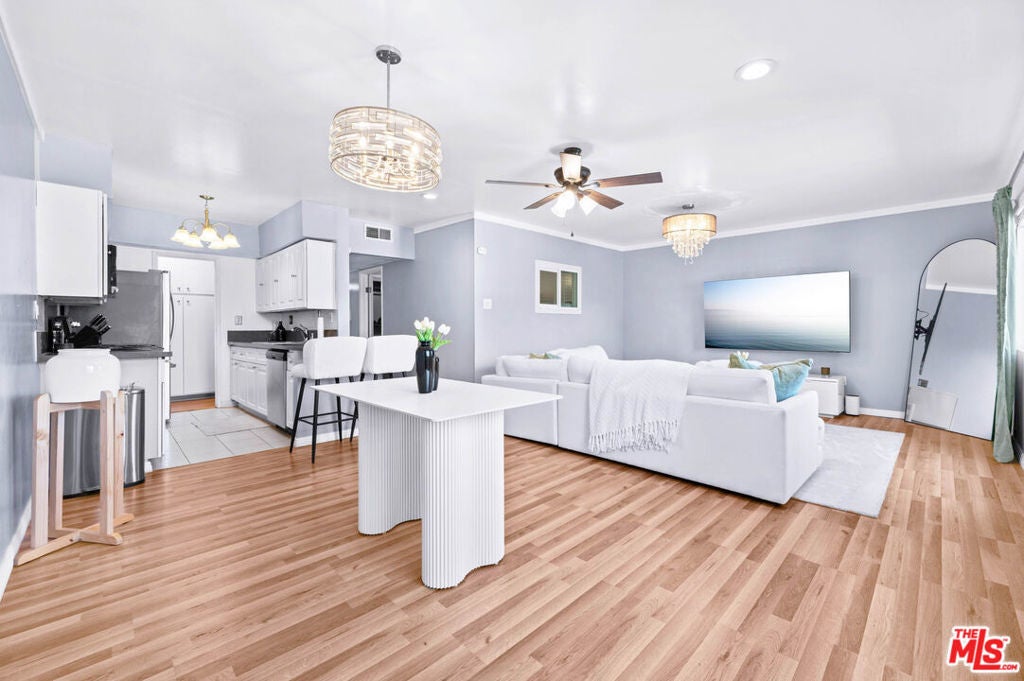 Photo of Listing #26640319