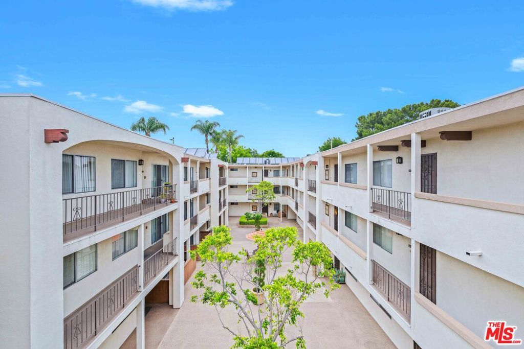 Photo of Listing #26640319