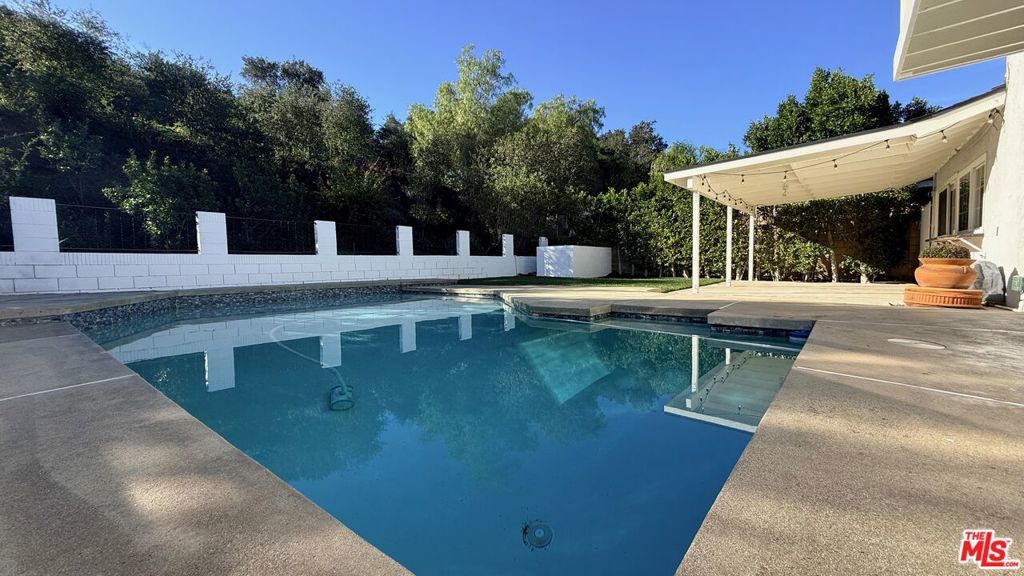 Photo of Listing #26639611