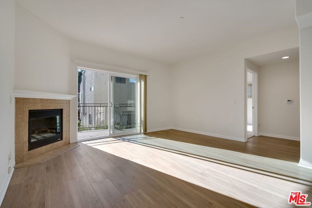 Photo of Listing #26639583