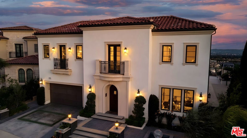 Photo of Listing #26640609