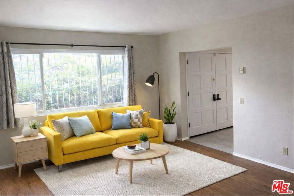 Photo of Listing #26637023