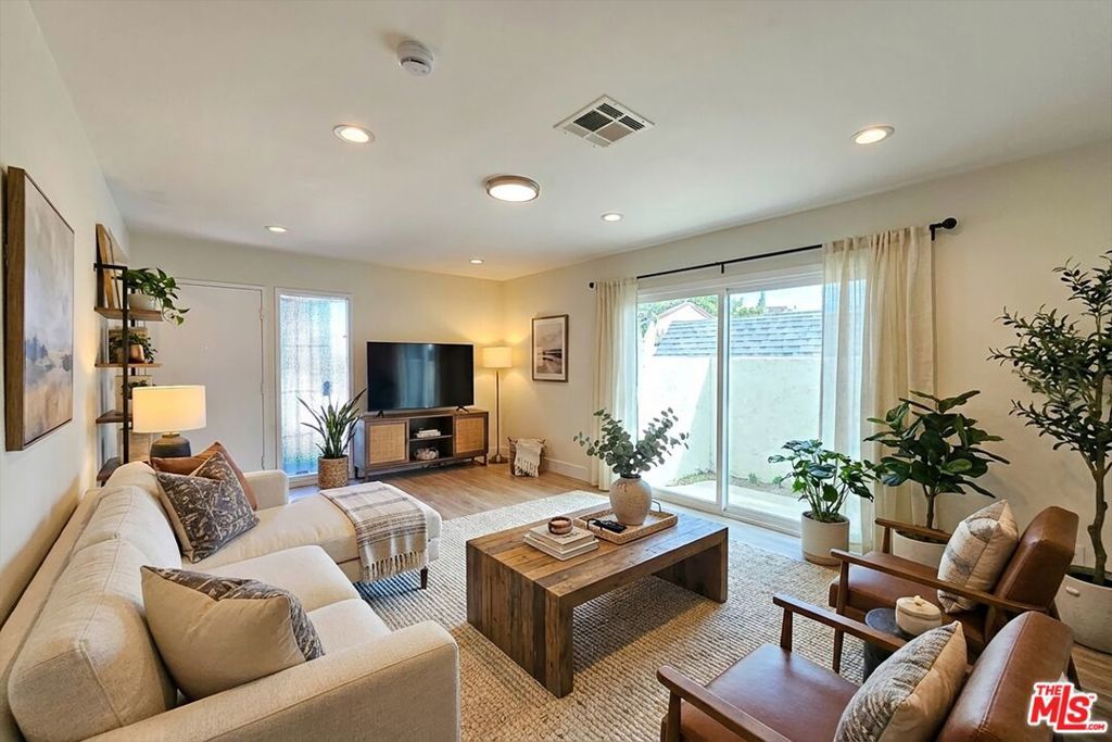 Photo of Listing #26640729