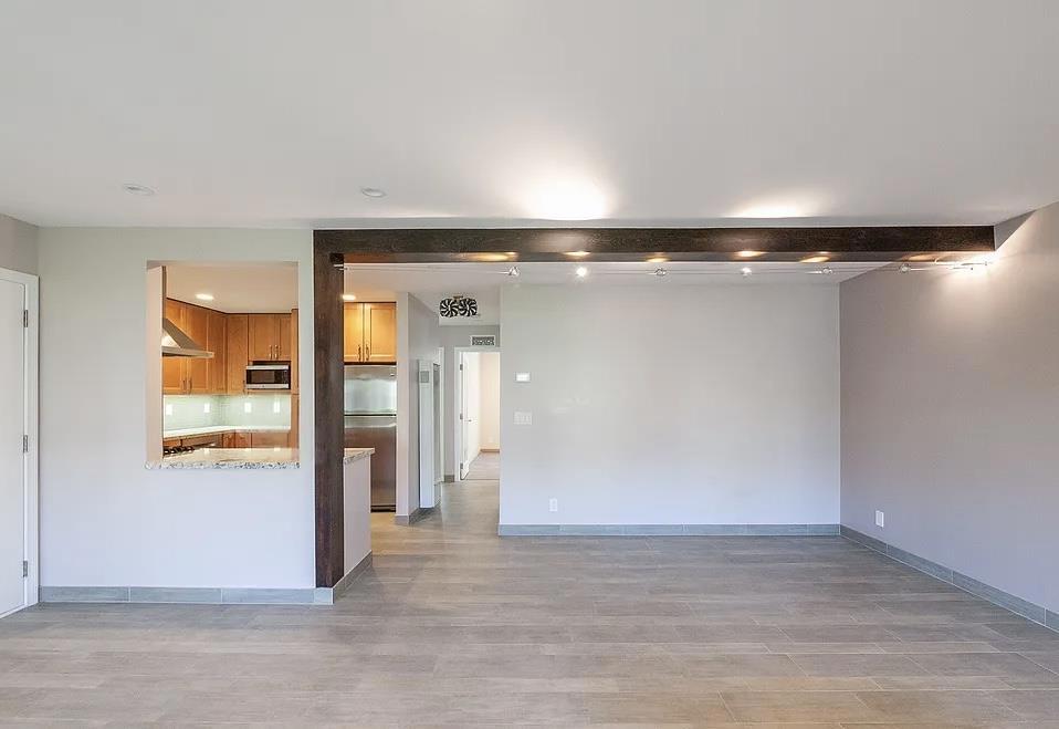 Photo of Listing #ML82031903