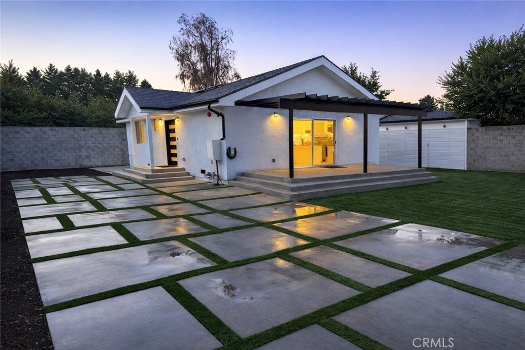 Photo of Listing #SR26014655