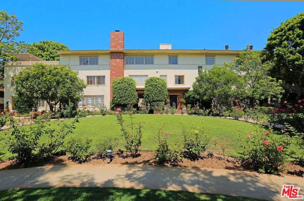 Photo of Listing #26641155