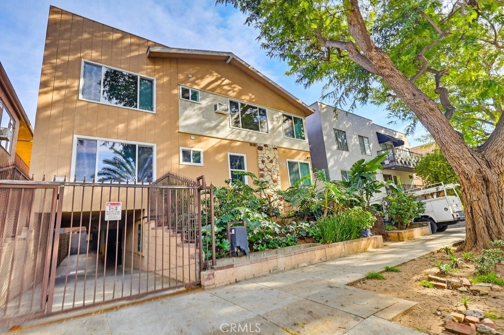 Photo of Listing #OC26015032