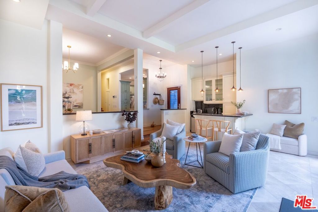 Photo of Listing #26635219