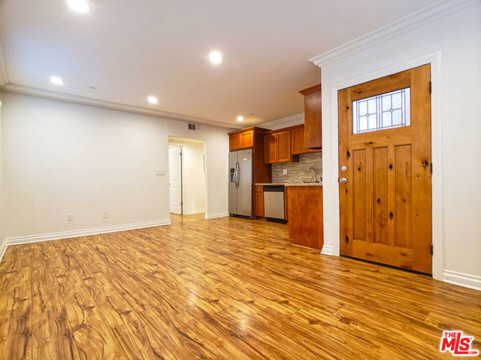 Photo of Listing #26640339