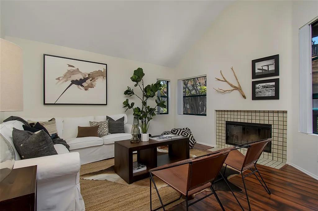 Photo of Listing #ML82032064