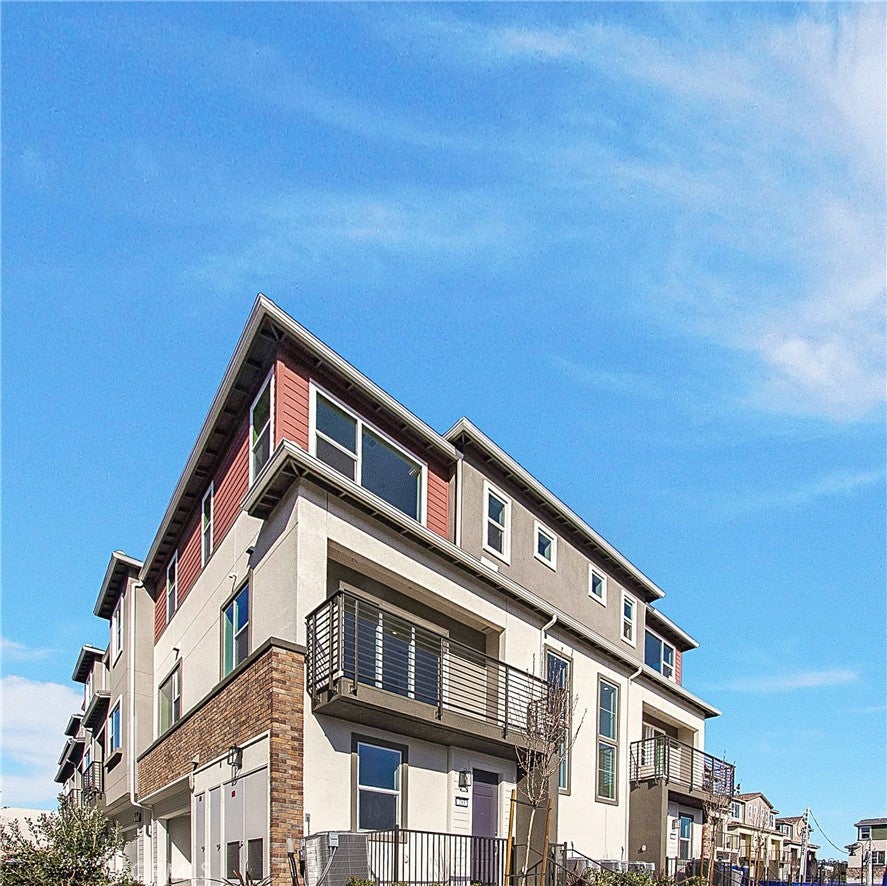 Photo of Listing #OC26007460