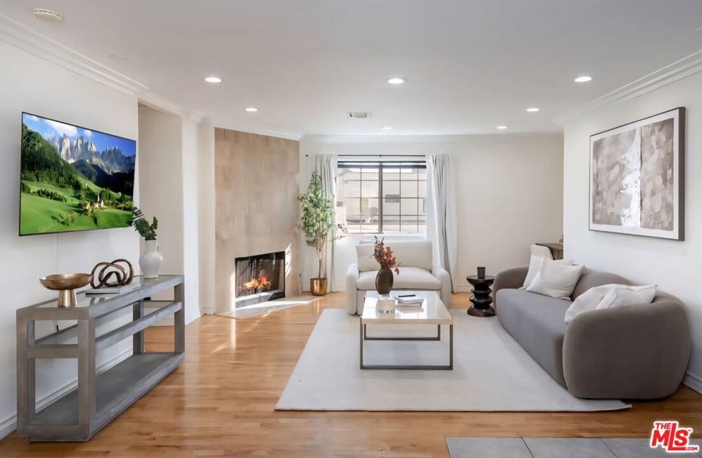 Photo of Listing #26641679