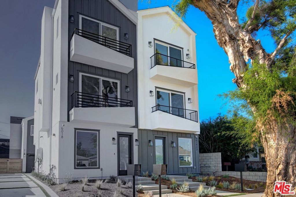 Photo of Listing #26641893