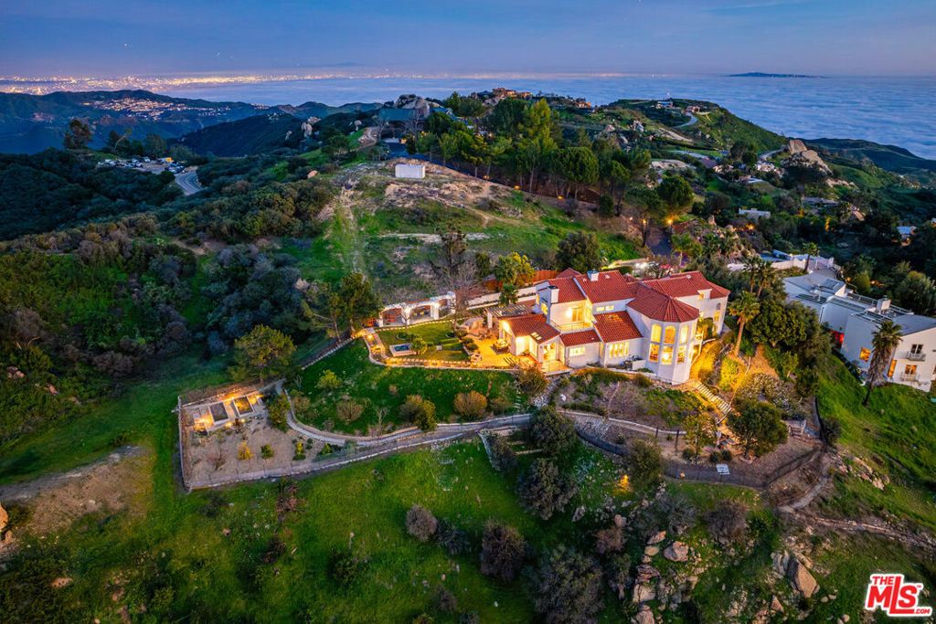 501 Sadie Road, Topanga