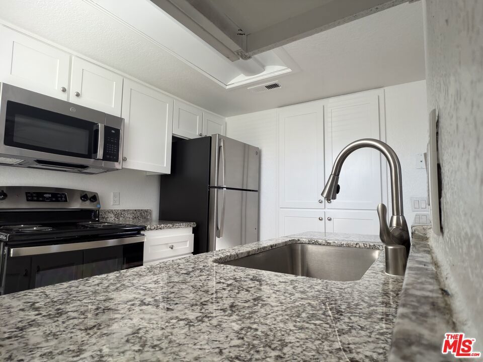 Photo of Listing #26641939