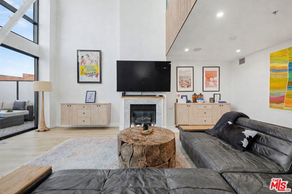 Photo of Listing #26641243