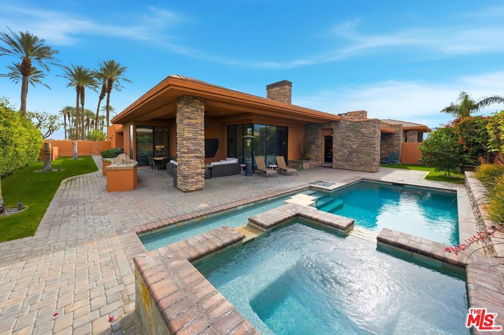 Photo of Listing #26641851