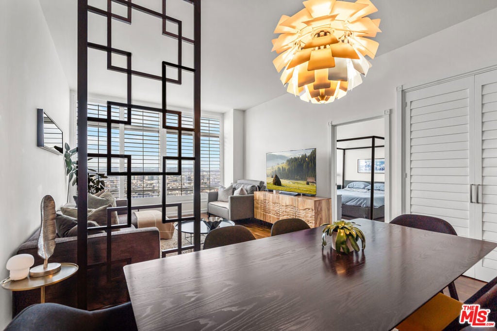 Photo of Listing #26642283