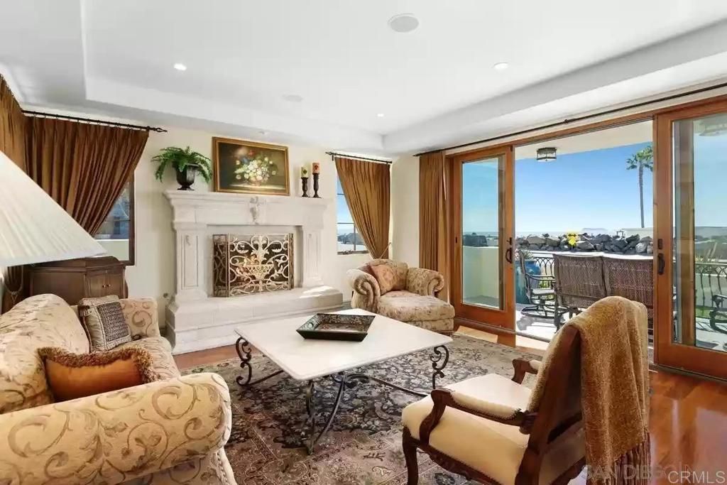 555 Ocean, Coronado