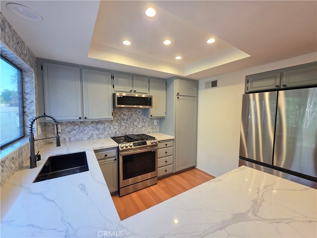 Photo of Listing #SR26017221