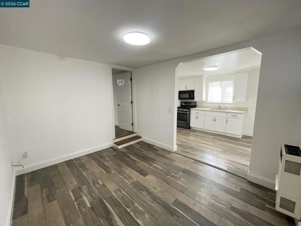 Photo of Listing #41121994