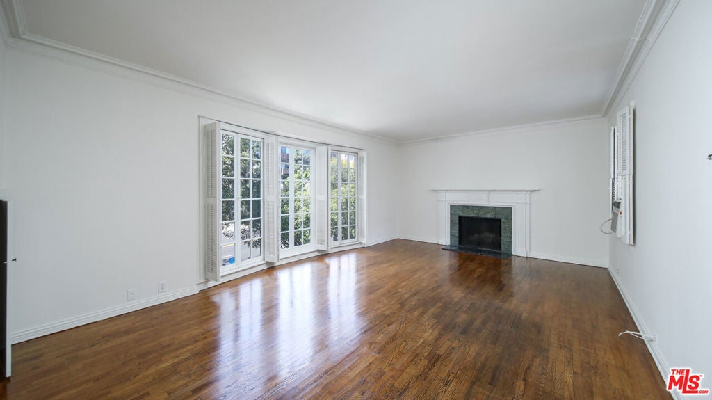 Photo of Listing #26643145