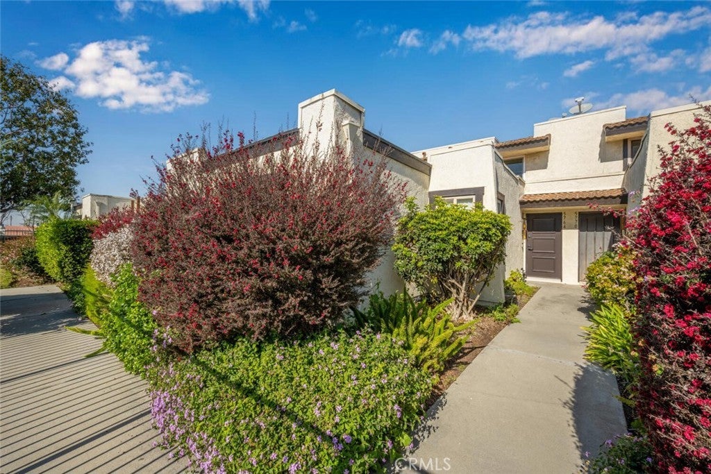 Photo of Listing #PW26018336