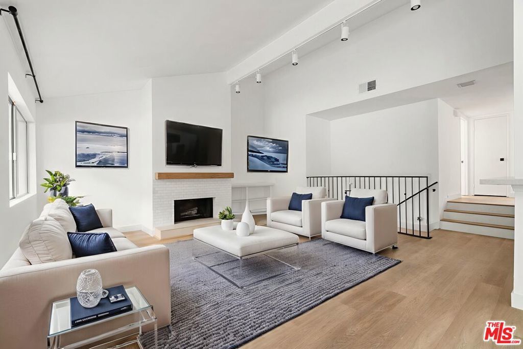 Photo of Listing #26640457