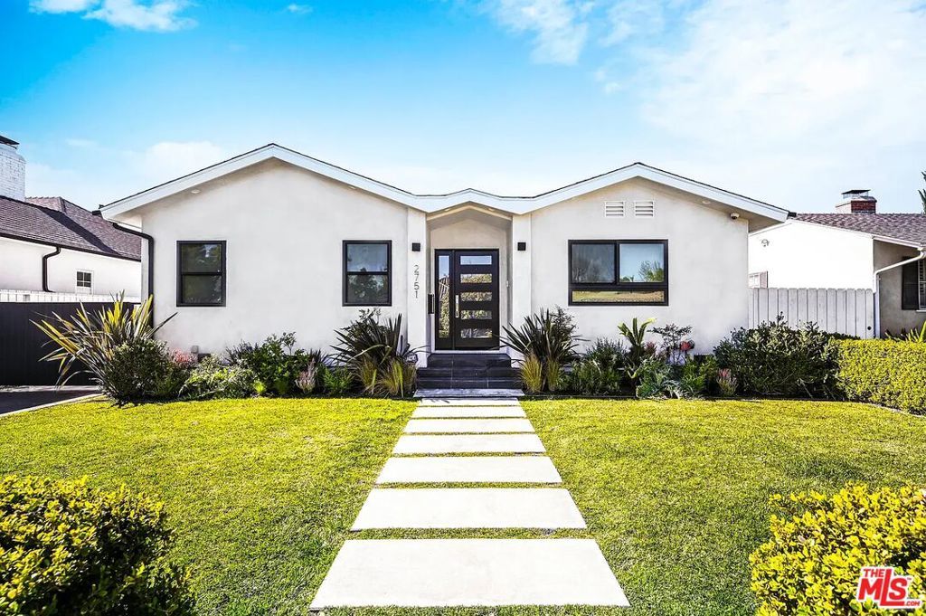 Photo of Listing #26643097