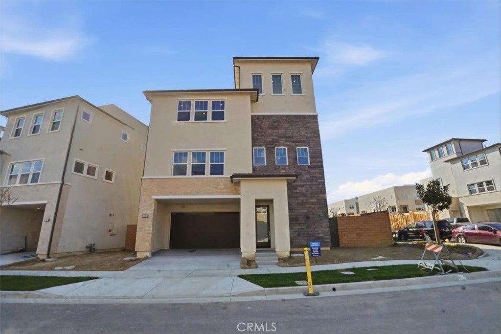 Photo of Listing #PW26017431