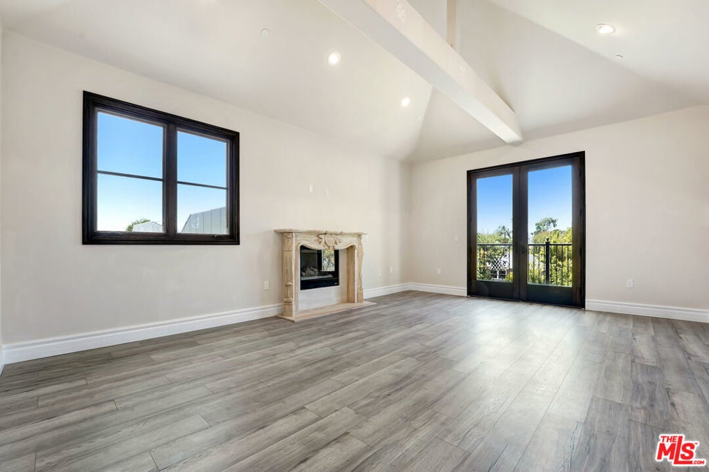 Photo of Listing #26643667