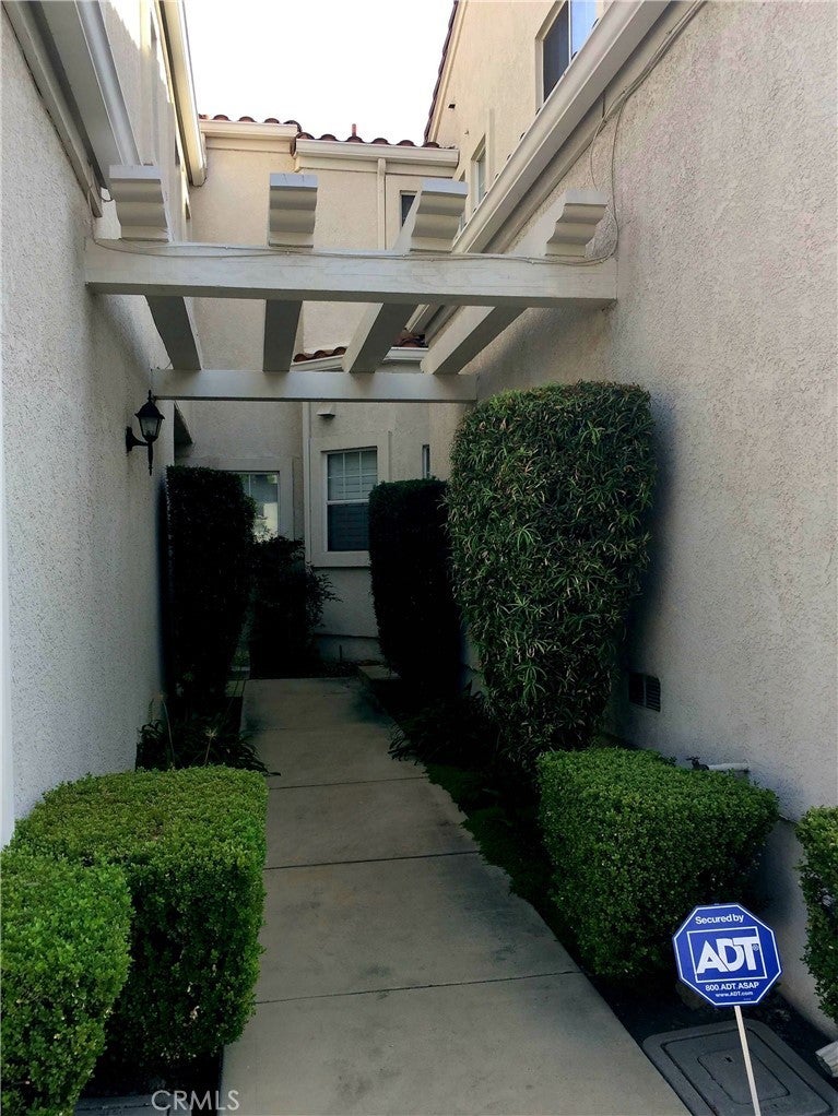 Photo of Listing #IV26019012