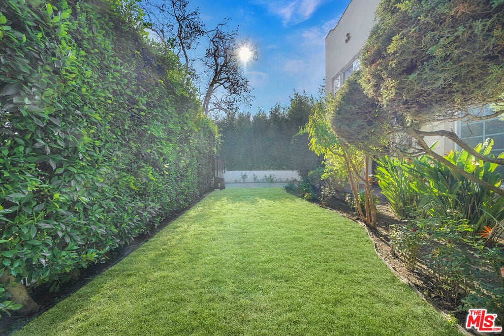 Photo of Listing #26643737