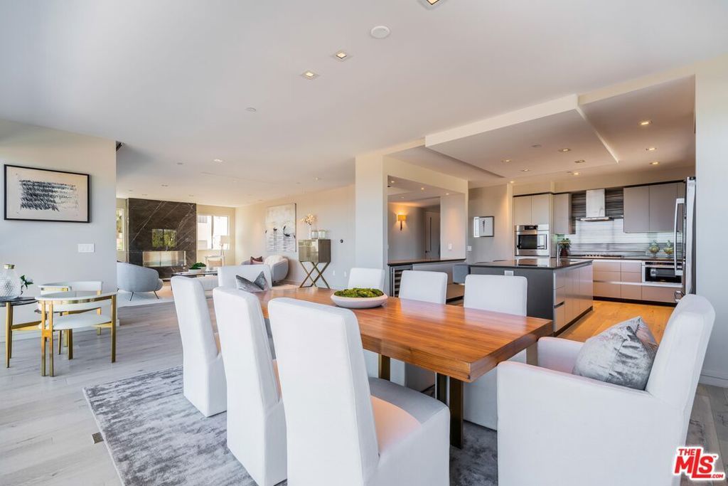 Photo of Listing #26643919