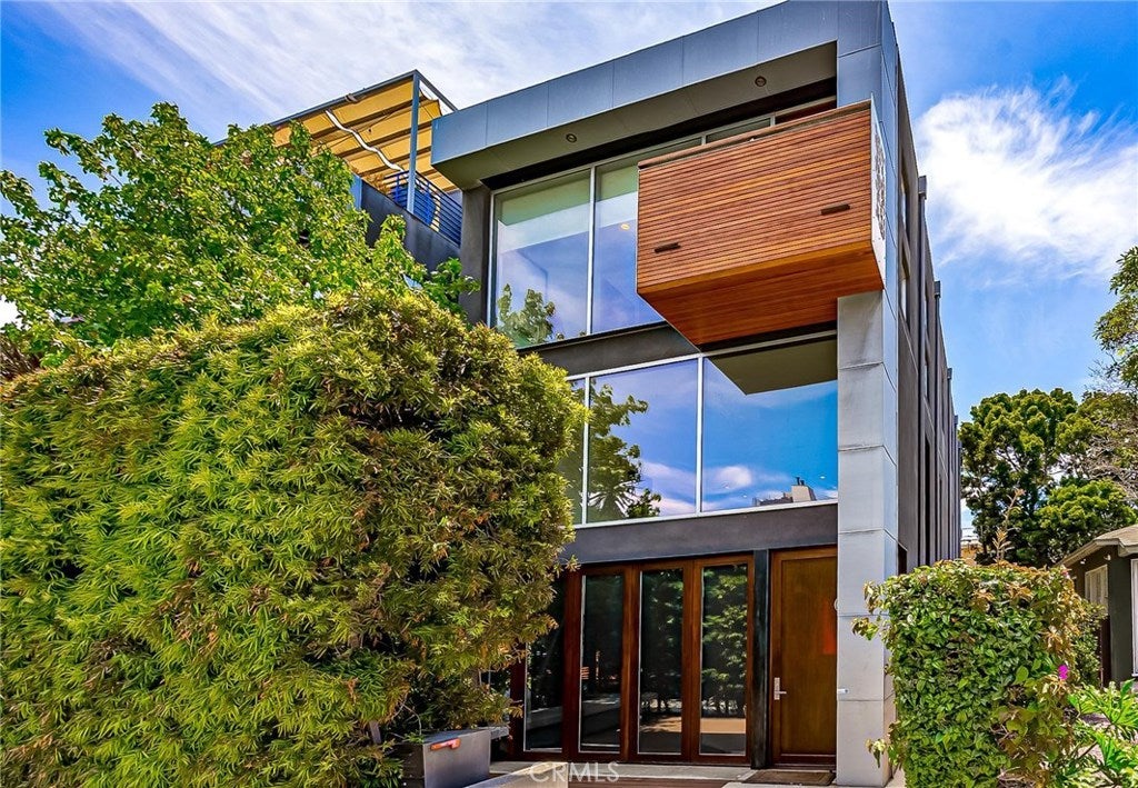 Photo of Listing #SR26019158