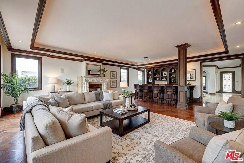 Photo of Listing #25575103