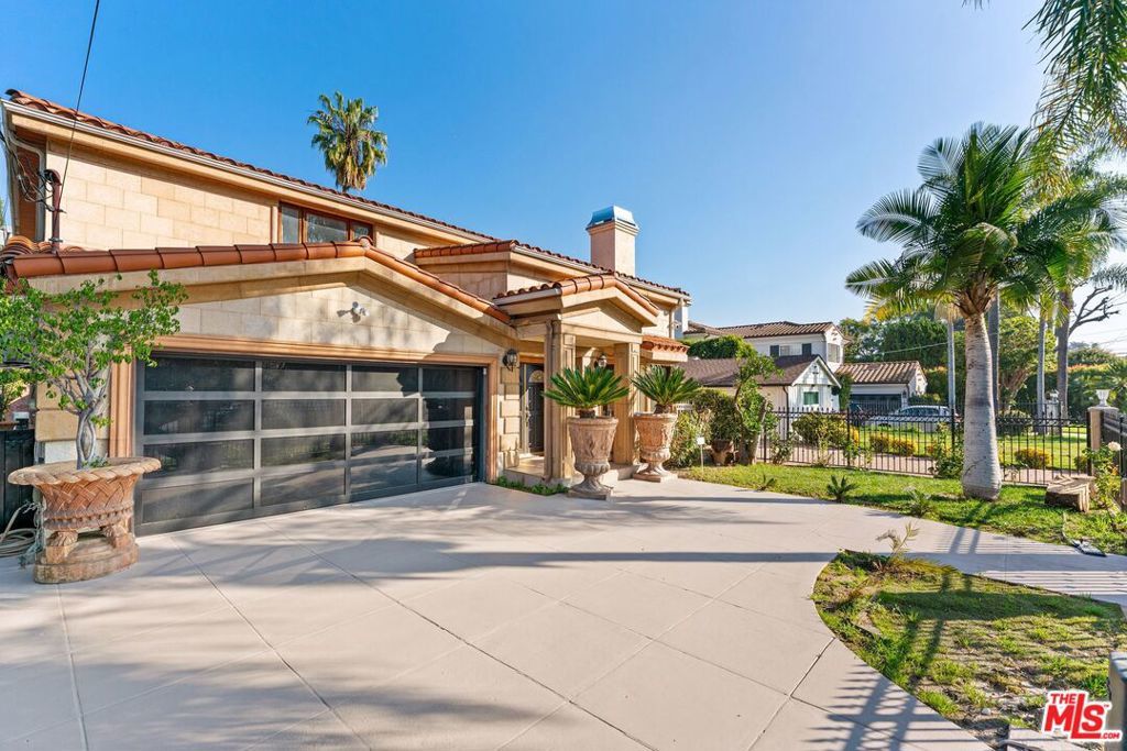 Photo of Listing #26643517